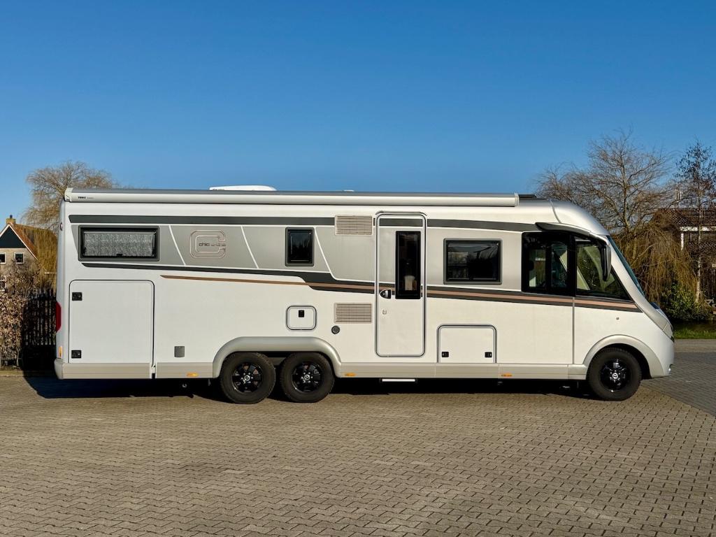Carthago Chic C-line 5.9 XL LE | Mercedes | Bomvol | 5 zitpl, Caravanes & Camping, Camping-cars, Entreprise, Carthago, Mercedes