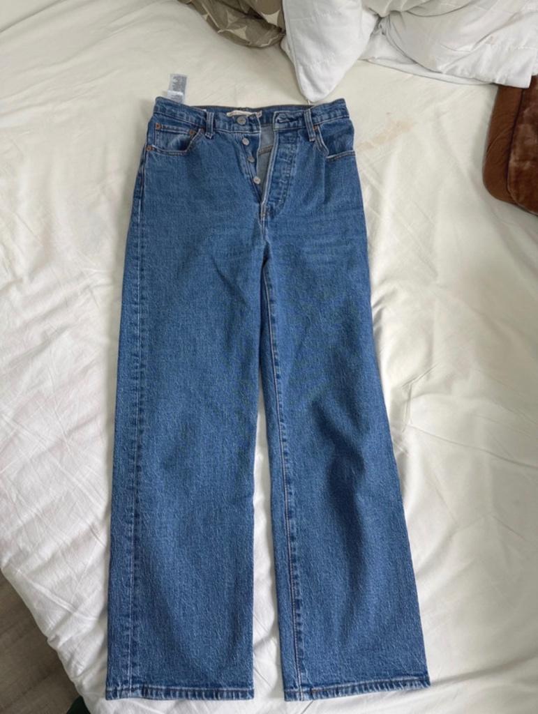 Jeans, Kleding | Dames, Spijkerbroeken en Jeans, Overige jeansmaten, Gedragen, Levis, Verzenden