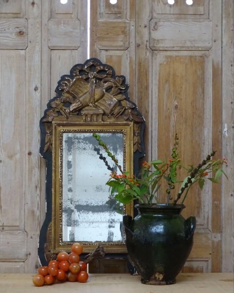 Oude bruidsspiegel met verweerd glas, Ophalen of Verzenden