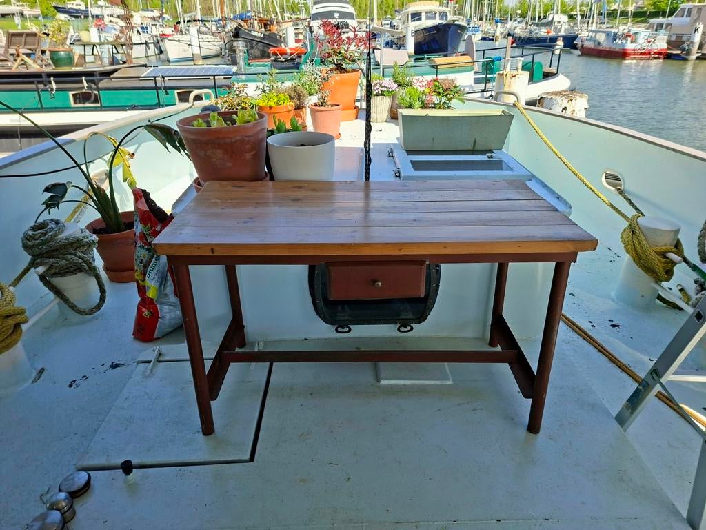 Vintage houten tafel met lade – stevig & karaktervol, Ophalen, Eettafel