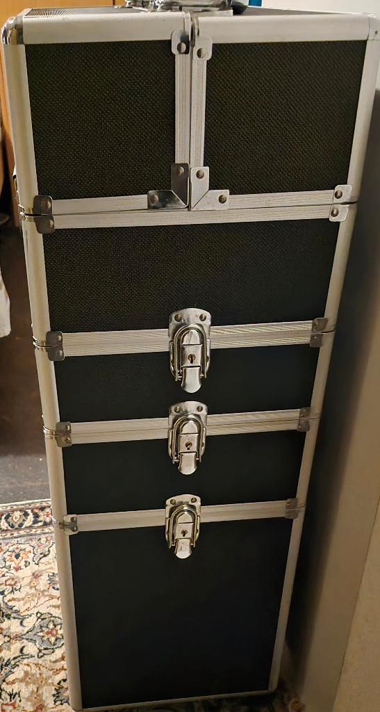 make up koffer Cosmetische Koffer Sieraden Beauty Case, Handtassen en Accessoires, Uiterlijk | Cosmetica en Make-up, Zo goed als nieuw