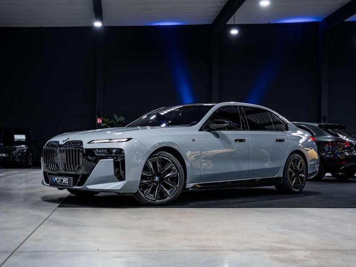 BMW i7 xDrive60 - Brooklyn Grau - Executive Drive Pro, Autos, BMW, Entreprise, Achat, i7, Caméra 360°, 4x4, ABS, Caméra de recul