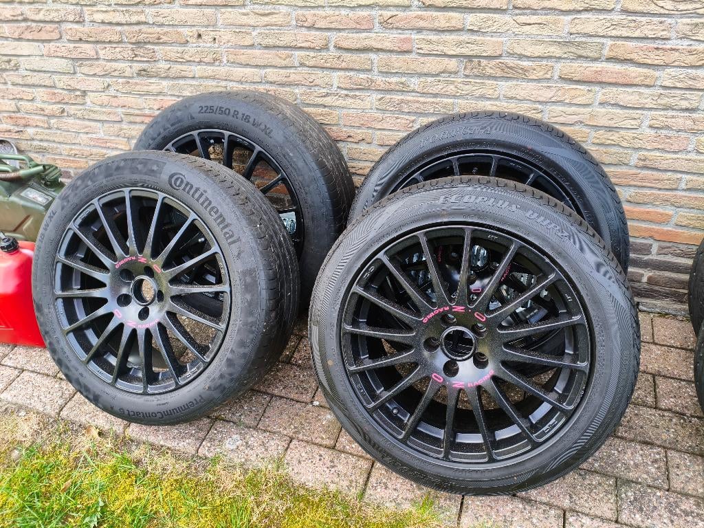 OZ racing  alloy wheels, Ophalen, 18 inch, Banden en Velgen, 235 mm