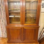 Houten vitrinekast in Louis Philippe-stijl uit kerselaar, Ophalen, Gebruikt