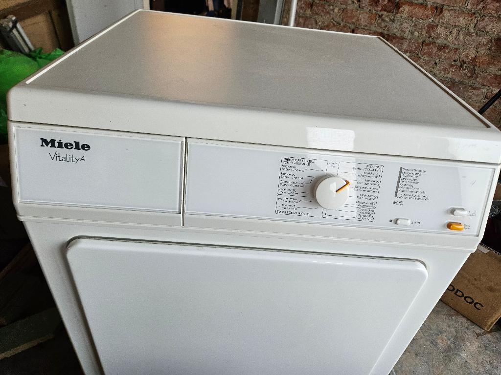 Droogkast Miele Vitality A, Ophalen, 6 tot 8 kg, Gebruikt, Luchtafvoer