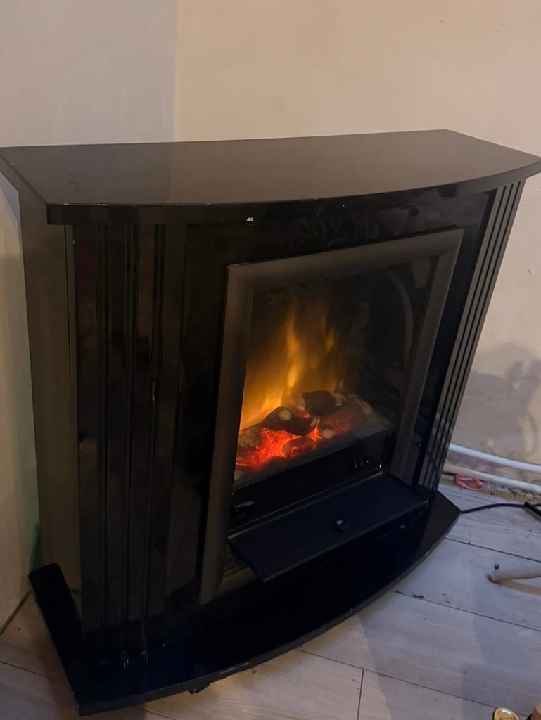 Gratis open haard op elektriciteit, Ophalen, Gebruikt