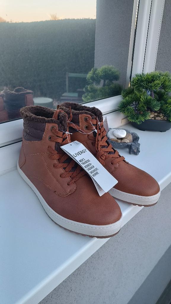Neuves- Très belles bottines homme Livergy pointure 43, Vêtements | Hommes, Chaussures, Neuf, Enlèvement ou Envoi, Chaussures à lacets