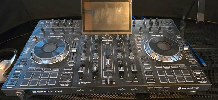 Denon Dj Prime 4, Musique & Instruments, DJ sets & Platines, Enlèvement