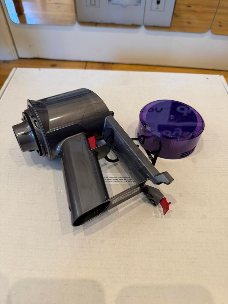 Moteur et filtre Dyson V8 SV25 neuf et jamais utilisé origin, Ophalen of Verzenden, Nieuw