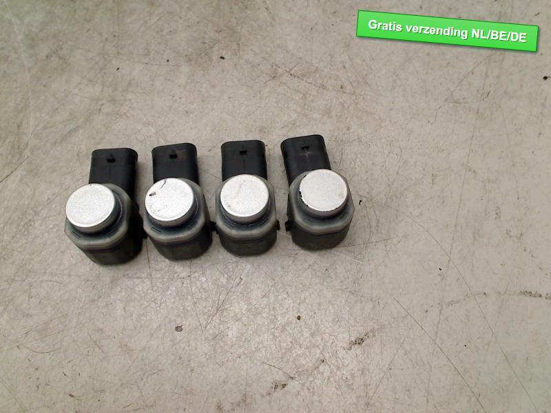 PDC SENSOR SET Volkswagen Golf VI (5K1) (3C0919275S), Auto-onderdelen, Gebruikt, De Bloemendaal 21 21
5221 EB  'S HERTOGENBOSCH, NL