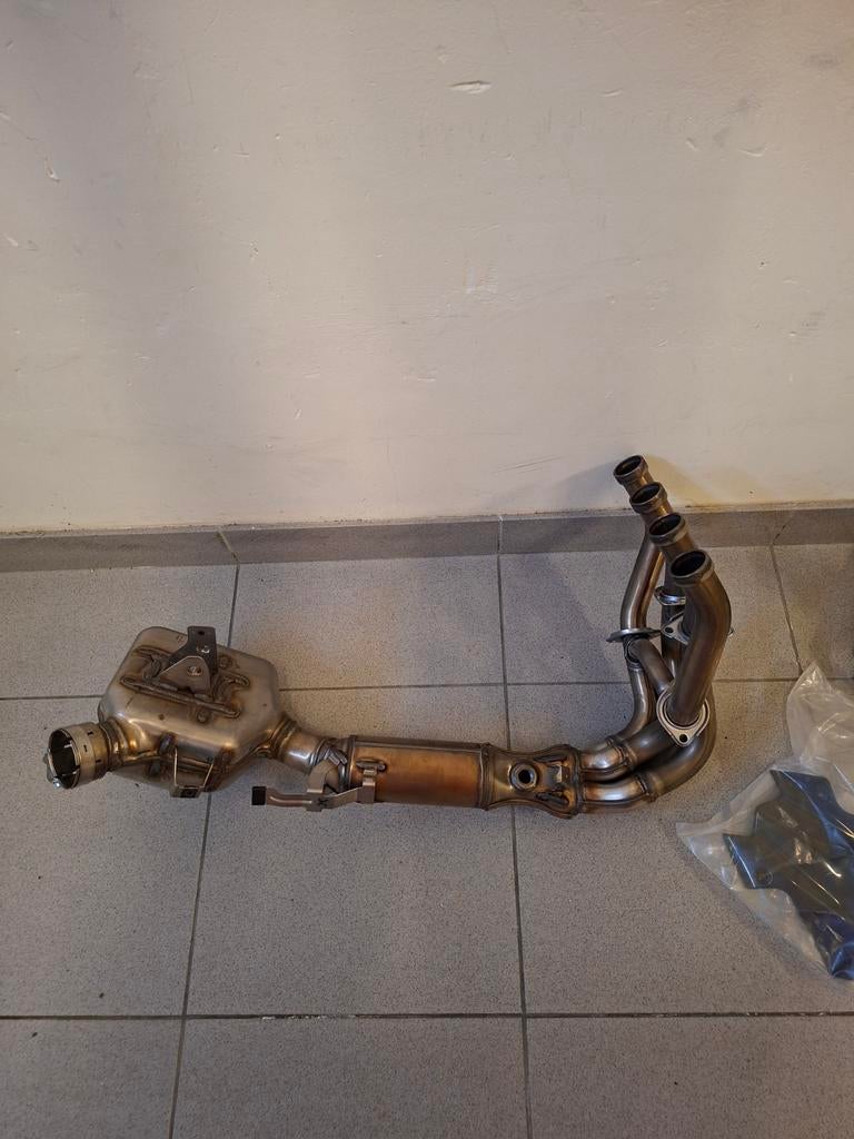 Volledige originele uitlaat (bochten en demper), Motoren, Ophalen