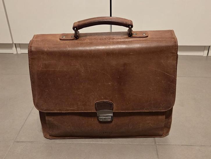 Laptoptas, Computers en Software, Laptoptassen, Gebruikt, Aktetas, 15 inch, Ophalen of Verzenden