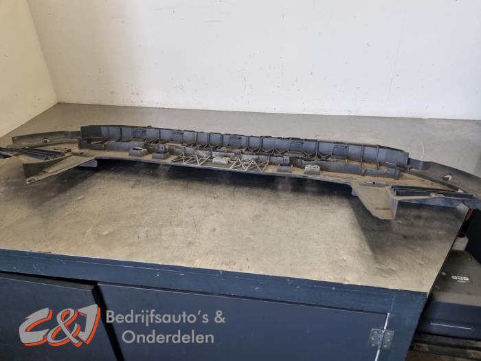 Pare-chocs plaque inférieure d'un Peugeot Partner, -, 3 mois de garantie, Utilisé, -