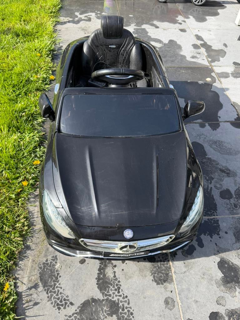Elektrische kinderauto mercedes AMG, Ophalen, Zo goed als nieuw