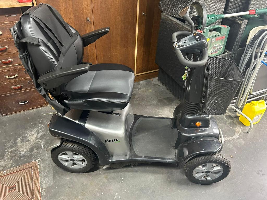 Scootmobiel, Ophalen, Zo goed als nieuw