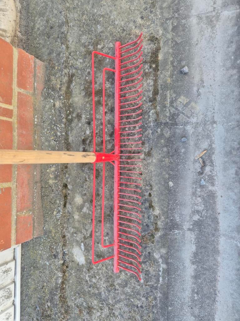 Râteau gazon, Enlèvement