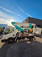 Nissan NT400, Zakelijke goederen, Machines en Bouw | Kranen en Graafmachines, Ophalen, Hoogwerker