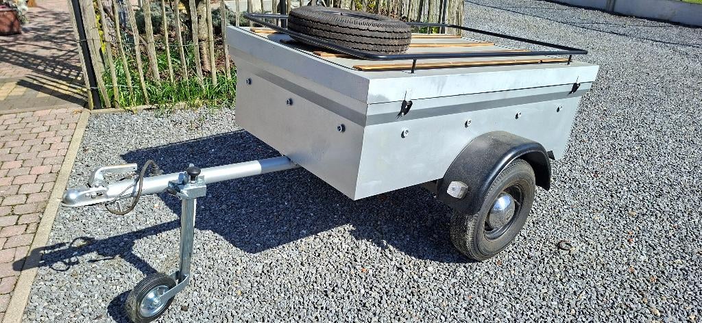 Bagage aanhangwagen, Ophalen, Zo goed als nieuw