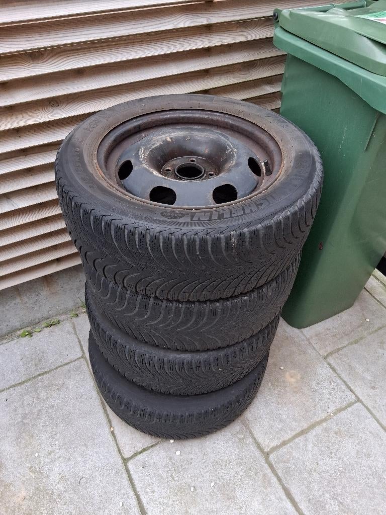 stalen wielen - 4 stuks, Auto-onderdelen, Banden en Velgen, Ophalen, 16 inch, Banden en Velgen, All Season