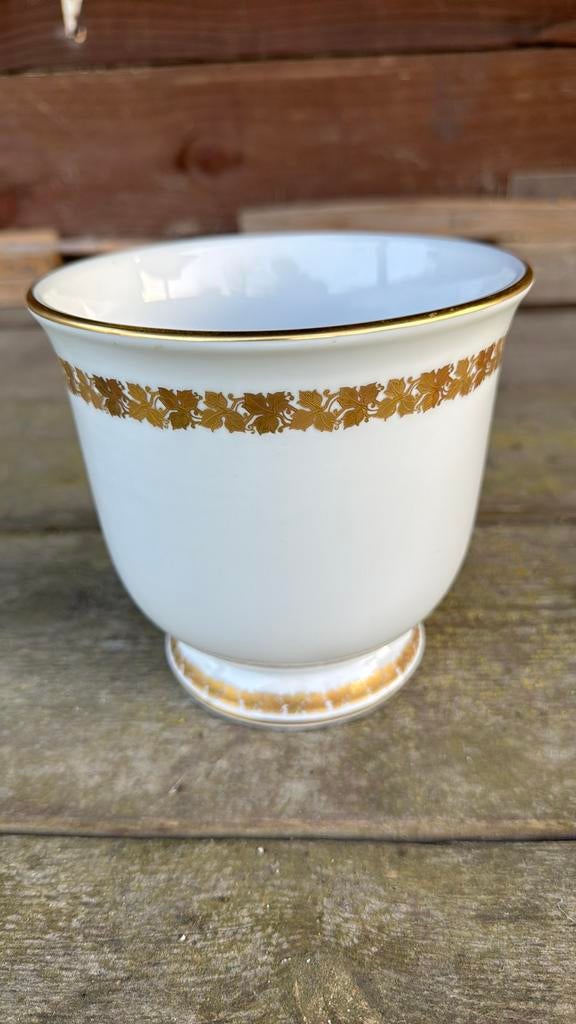 un vase ou un cache-pot en porcelaine  Kaiser, "Motette"., Enlèvement ou Envoi, Comme neuf