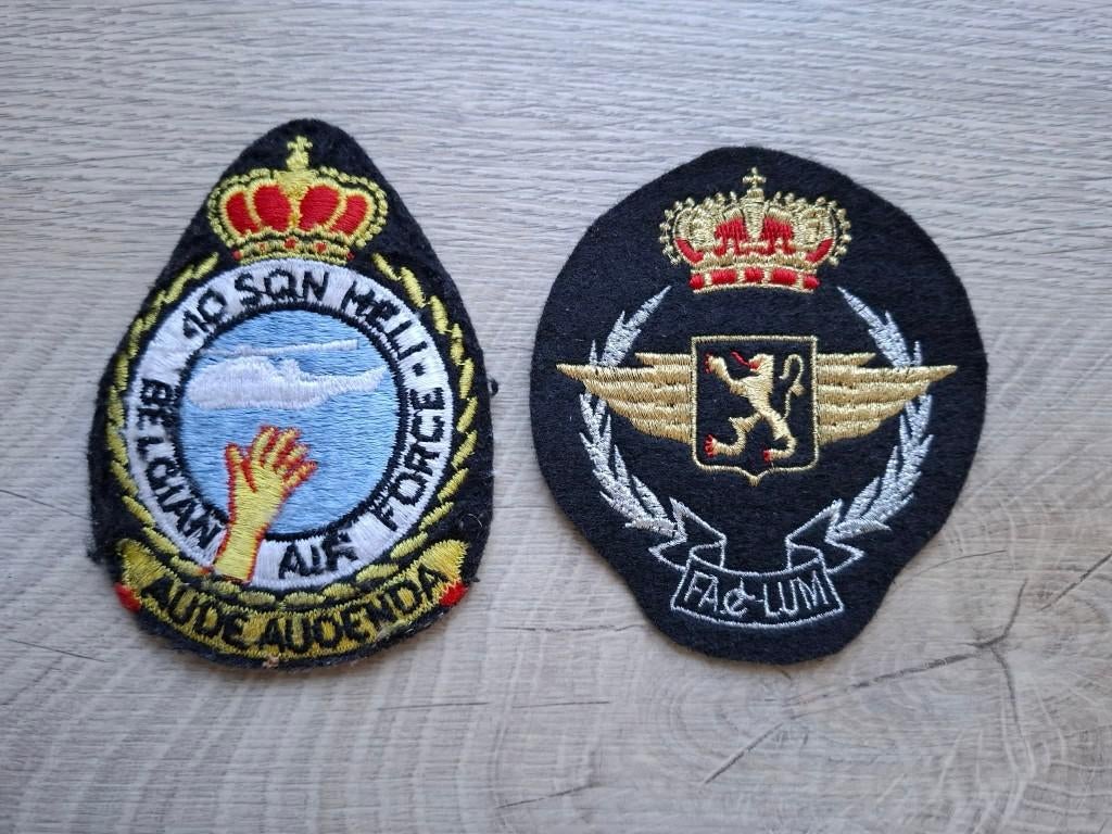 2 patch Force Aérienne 40e Squadron Héli ABL, Collections, Envoi, Armée de l'air, Emblème ou Badge