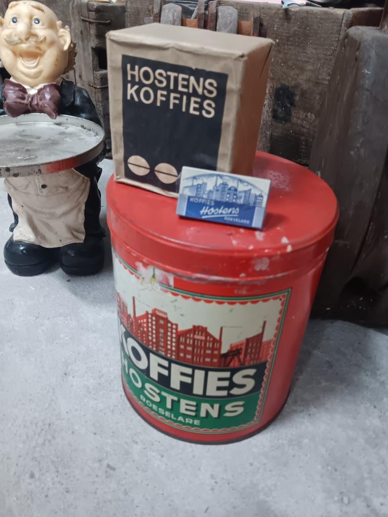 Hostens koffie, Verzamelen, Ophalen