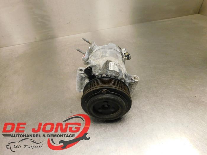 Aircopomp van een Ford Fiesta, Gebruikt, -, -, Ophalen of Verzenden