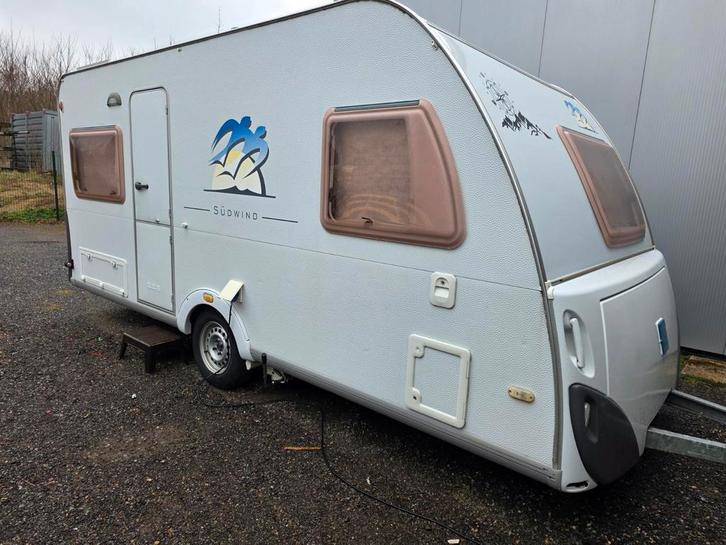 Caravane Knaus Sudwind, Caravans en Kamperen, Caravans, Particulier, Knaus, Luifel, Uitbouw voortent