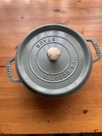 Cocotte Fonte Staub 24, Comme neuf, Enlèvement, Plaque céramique, Fonte