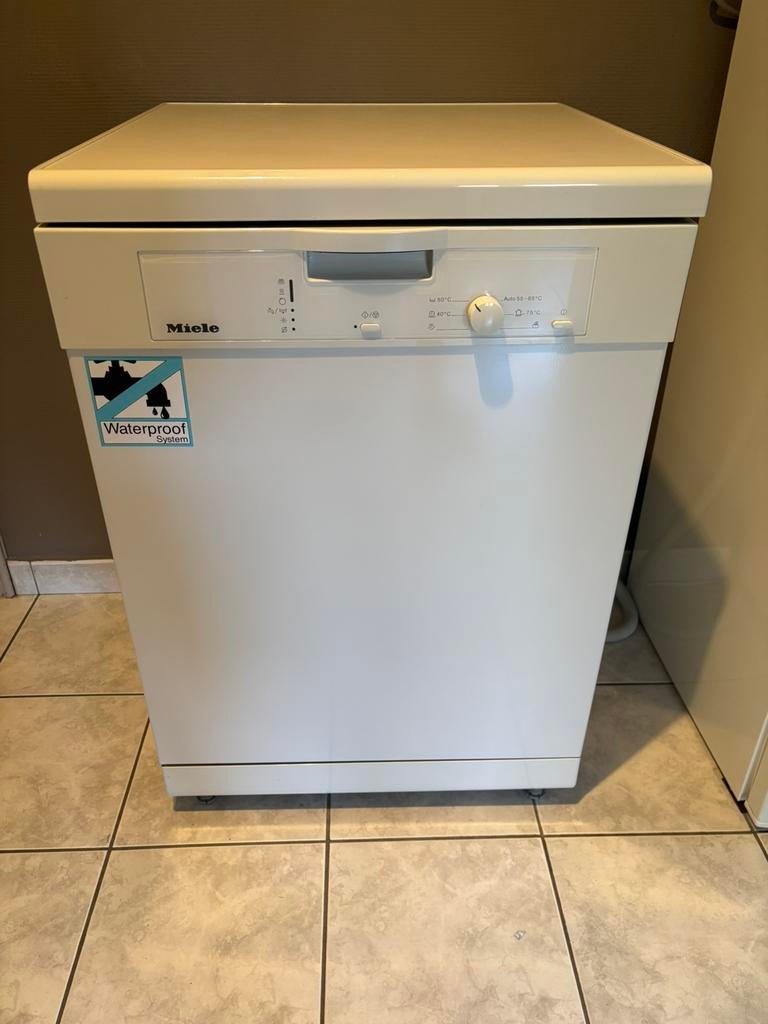 Vaatwasser Miele, Ophalen, Zo goed als nieuw