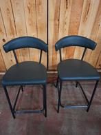 Yngvar barkrukken ikea, Enlèvement