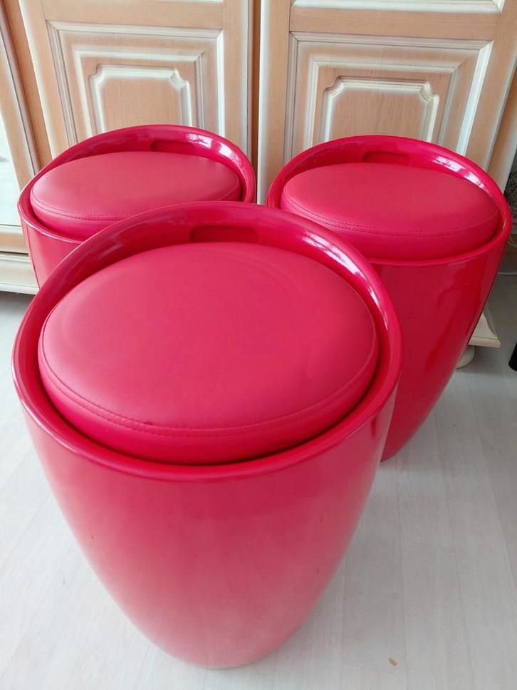 Tabouret et panier à linge multifonctions..., Maison & Meubles, Salle de bain | Linge de bain & Accessoires, Enlèvement