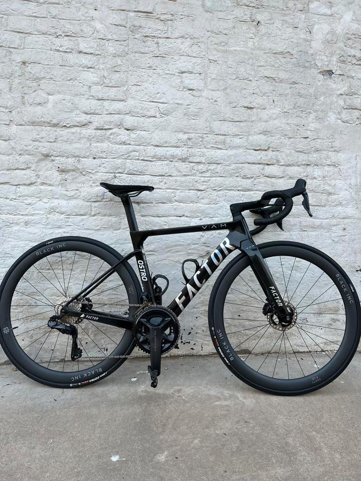 Factor Ostro Vam Chrome 2023, Vélos & Vélomoteurs, Vélos | Vélos de course, Comme neuf, Hommes, Carbone, Enlèvement