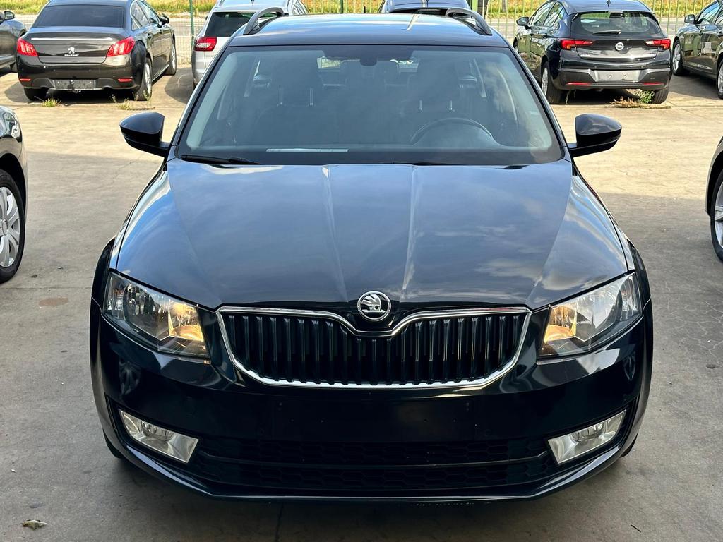 Skoda Octavia 1.6L Diesel 2015 Euro 6b, Auto's, Skoda, Bedrijf, Te koop, Octavia, ABS, Adaptieve lichten, Adaptive Cruise Control