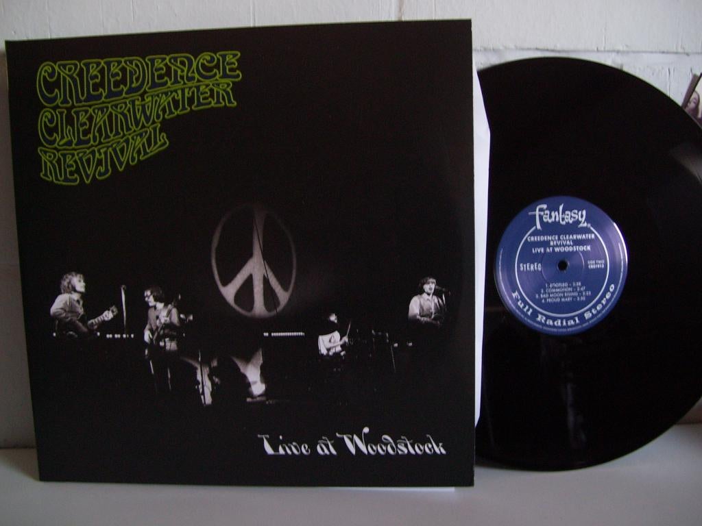 CREEDENCE CLEARWATER REVIVAL  live at woodstock ( 2 lps ), Originele persing, Ophalen of Verzenden, Zo goed als nieuw, Rock-'n-Roll