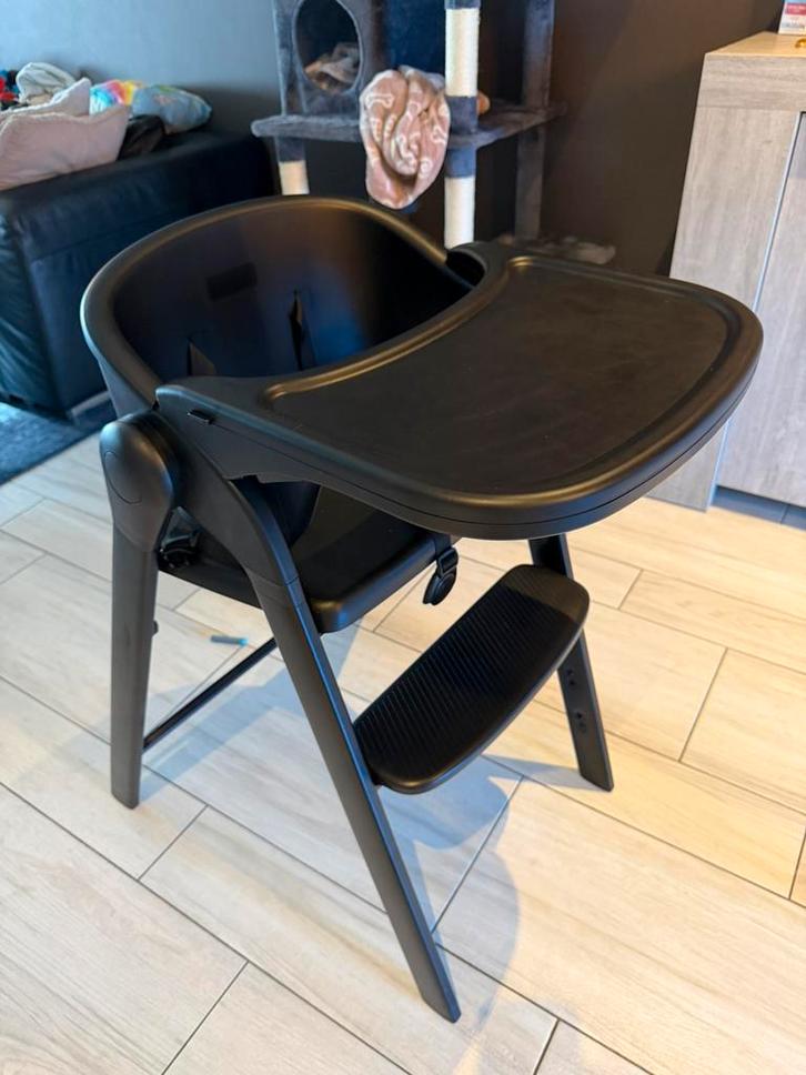 Chaire de croissance Deryan, Enfants & Bébés, Chaises pour enfants, Comme neuf, Chaise évolutive, Plateau amovible, Enlèvement