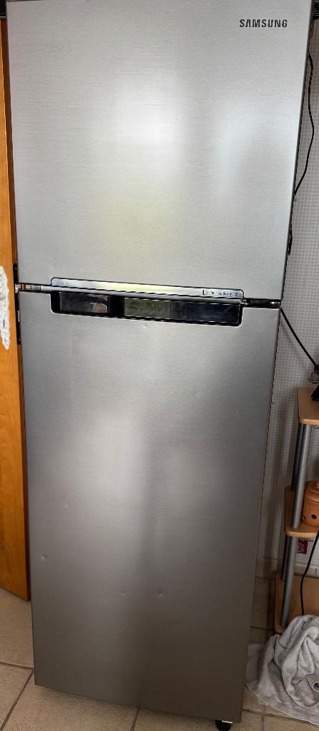 RÉFRIGÉRATEUR CONGÉLATEUR, Ophalen, Gebruikt, 200 liter of meer, 160 cm of meer