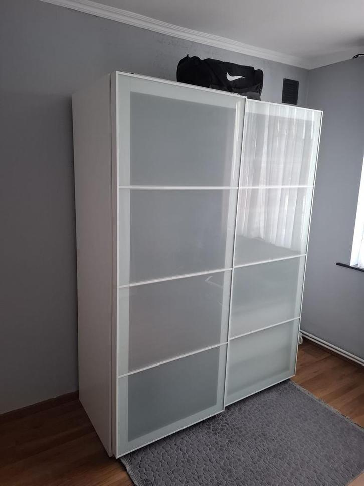 Grande armoire IKEA blanche, Maison & Meubles, Armoires | Casiers, Comme neuf, Enlèvement