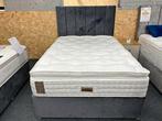 Gloednieuw bed en matras van 160x200 cm te koop, inclusief b, Huis en Inrichting, Ophalen of Verzenden