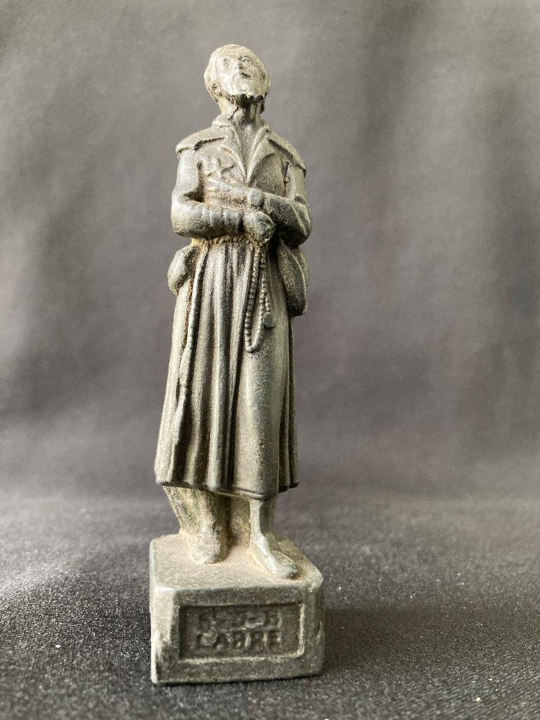 Benedictus Labre tinnen beeldje, Verzamelen, Ophalen of Verzenden