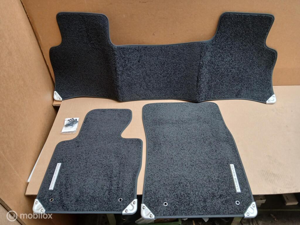 Stoffen Matten set Range Rover L322 Stof Vloermatten Tapijt, Auto-onderdelen, Interieur en Bekleding, Land Rover, Land Rover, Nieuw