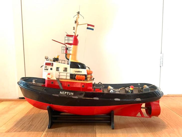 Neptune RC, Hobby & Loisirs créatifs, Modélisme | Bateaux & Navires, Comme neuf, Enlèvement
