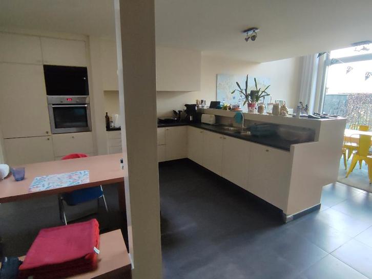 Uitgeruste keuken te koop, Huis en Inrichting, Keuken | Complete keukens, Gebruikt, Overige typen, Grijs, Graniet of Steen, Ophalen