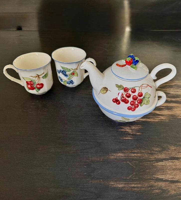Villeroy & Boch Cottage Tee for One en 2 Mokken/Bekers, Huis en Inrichting, Keuken | Servies, Nieuw, Compleet servies, Porselein