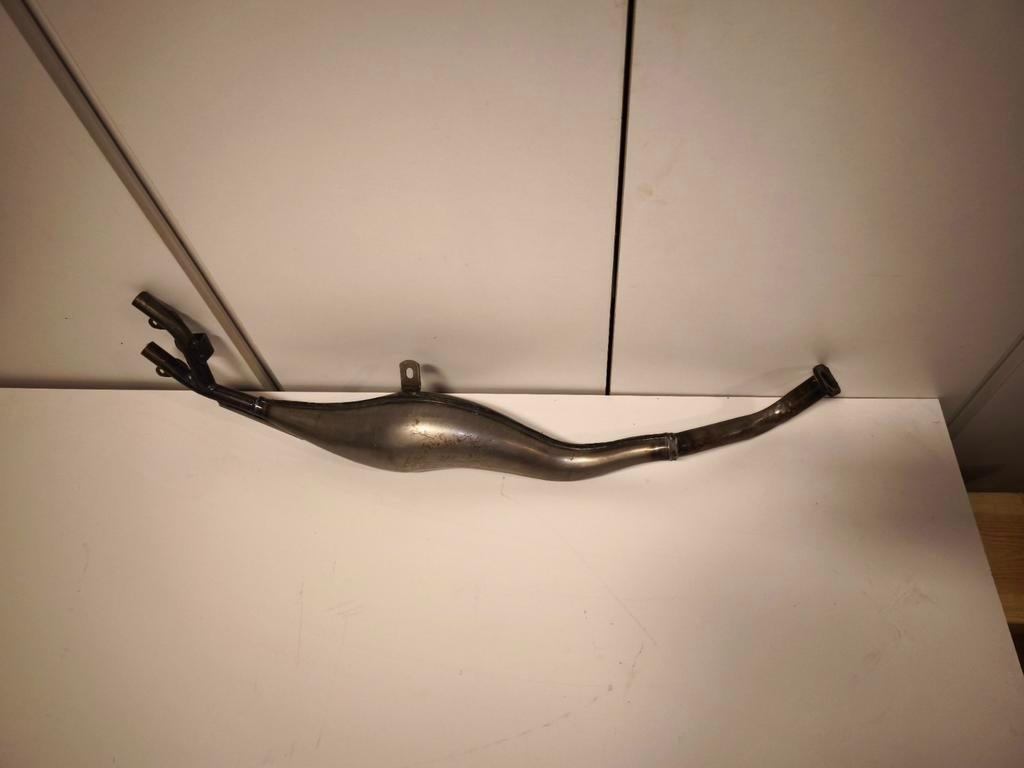 honda camino Proma met dubbele demper, Ophalen, Uitlaat