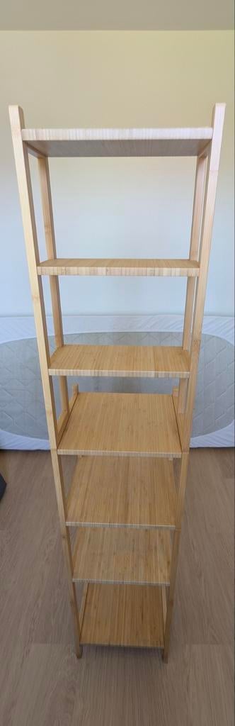 Ikea badkamer rek, Enlèvement