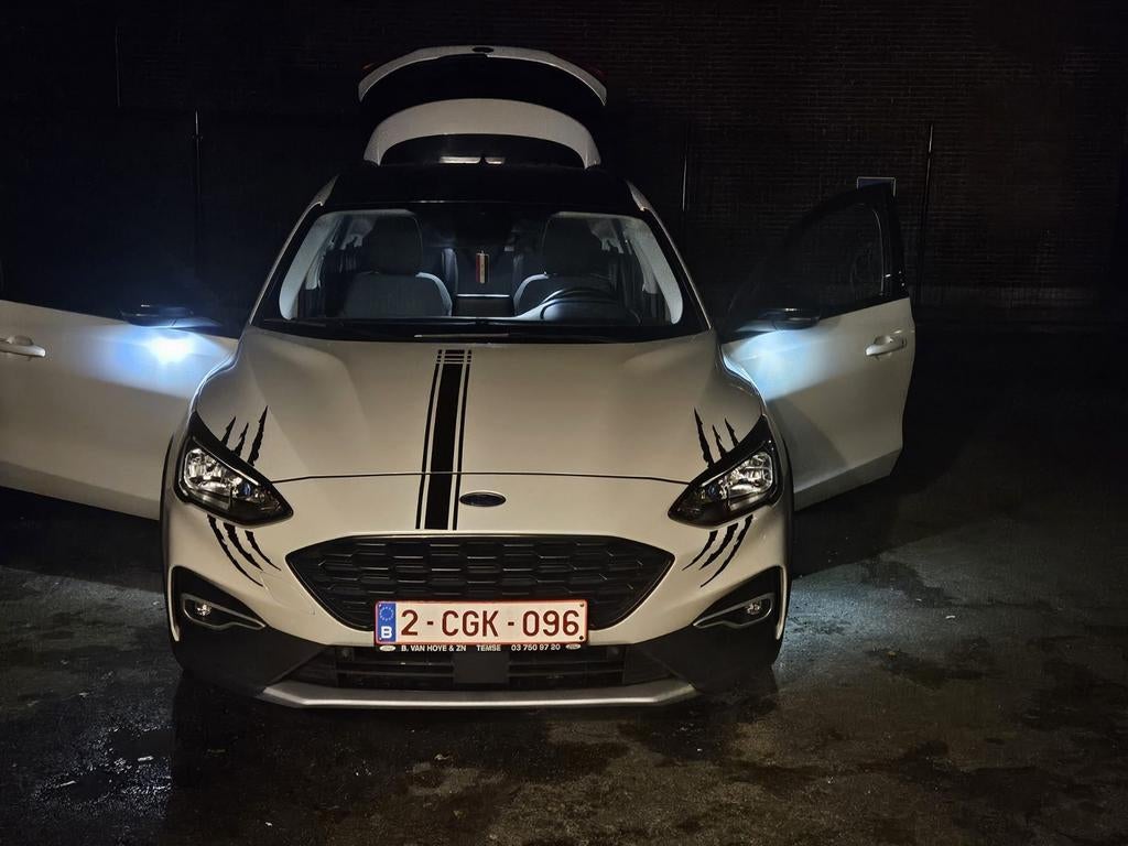 Ford Focus 2020  Autmat
1.5 diesel 6d-T-E-ISC 
Volledige spe, Auto's, Ford, Focus, Diesel, Particulier, Te koop