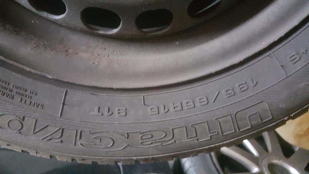 4x autoband 195 65 R15 met velgen van Passat, Ophalen, Gebruikt, 15 inch, Banden en Velgen