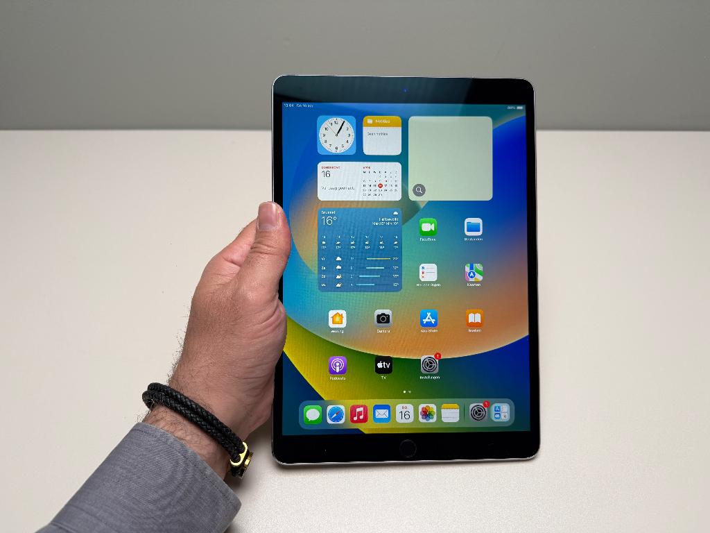 iPad Pro 10,5 pouces, gris sidéral, 256 Go, LTE (carte SIM), Informatique & Logiciels, Apple iPad Tablettes, Comme neuf, Apple iPad Pro