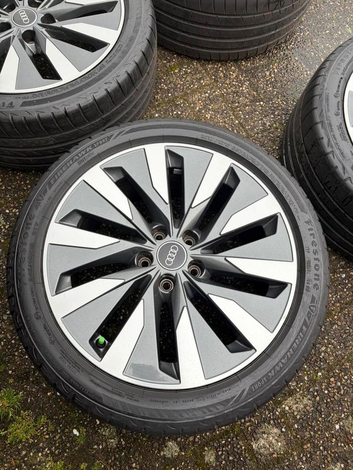 Jantes Audi A6 avec pneus d'été, bref, neuves, Autos : Pièces & Accessoires, Pneus & Jantes, Pneus et Jantes, Pneus été, Enlèvement